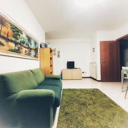 Ccc Holiday Properties Terni Central Ccc Exteriör bild