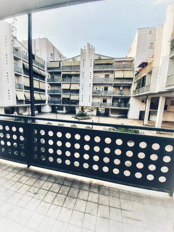 Ccc Holiday Properties Terni Central Ccc Exteriör bild